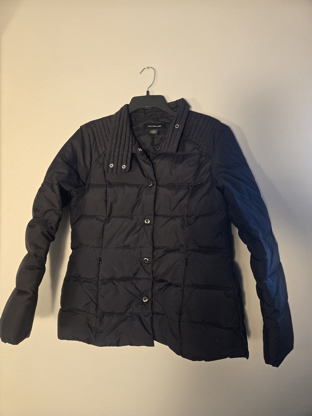 Calvin Klein Black Quilted Women's Puffer Jacket with Snap Collar